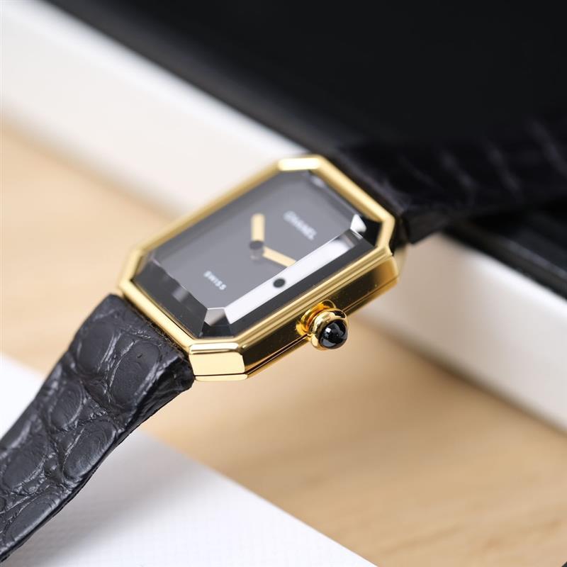 202457162345177 1000